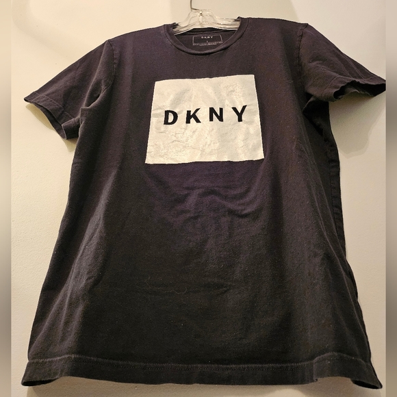 DKNY Blocked Logo Graphic T-shirt | Size Large - Picture 5 of 6